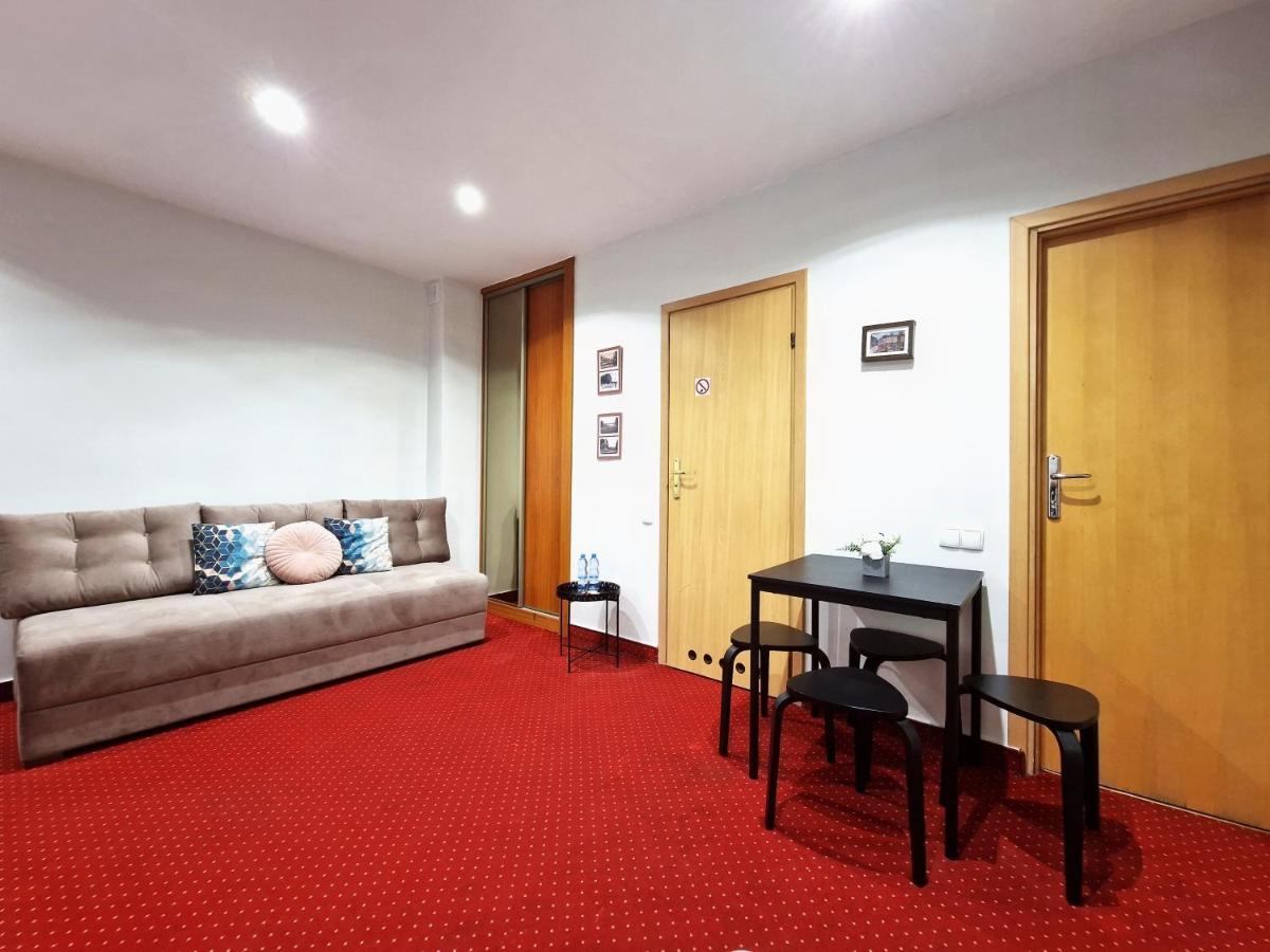 Apartament Warszawa Centrum Helvetia Plus エクステリア 写真